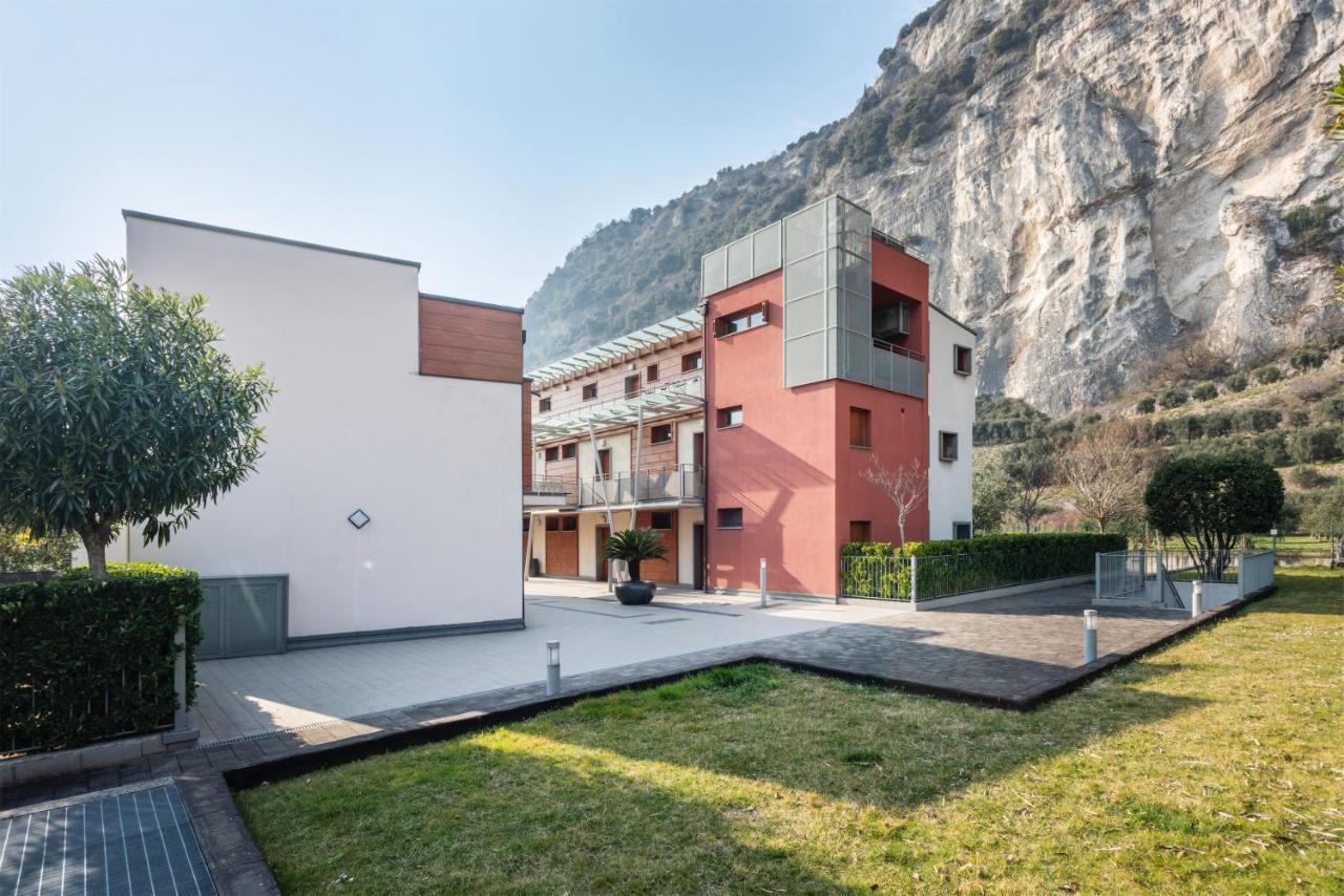 Garda Sails, Relax + Thermae Torbole Sul Garda Exterior foto